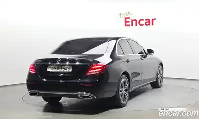 Mercedes-Benz E-Class 2020 1.9 гидро, миниатюра 2
