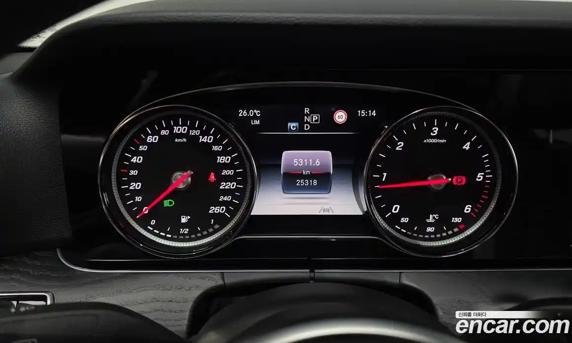 Mercedes-Benz E-Class 2020 1.9 гидро, фото 8