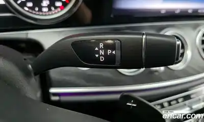 Mercedes-Benz E-Class 2020 1.9 гидро, миниатюра 9