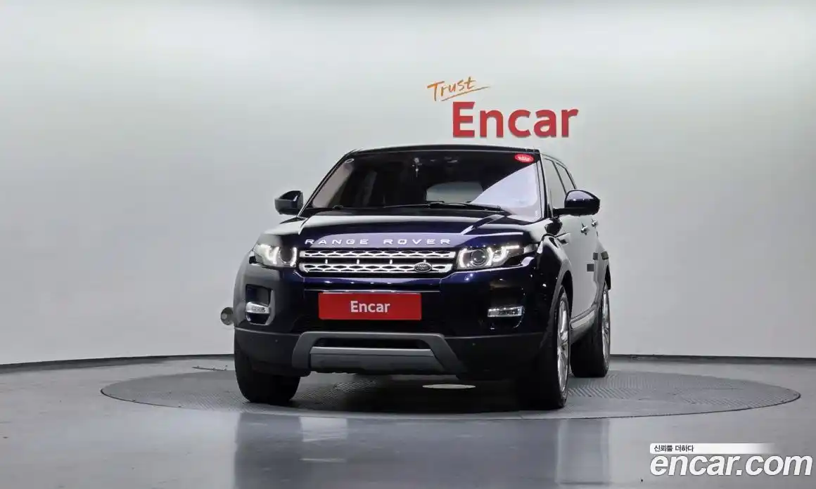 Land Rover Range-Rover Evoque 2015 2.2 гидро в Москве № 861273, фото 3