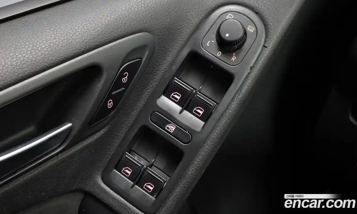 Volkswagen Golf 2012 1.4 гидро в Москве № 862425, фото 17