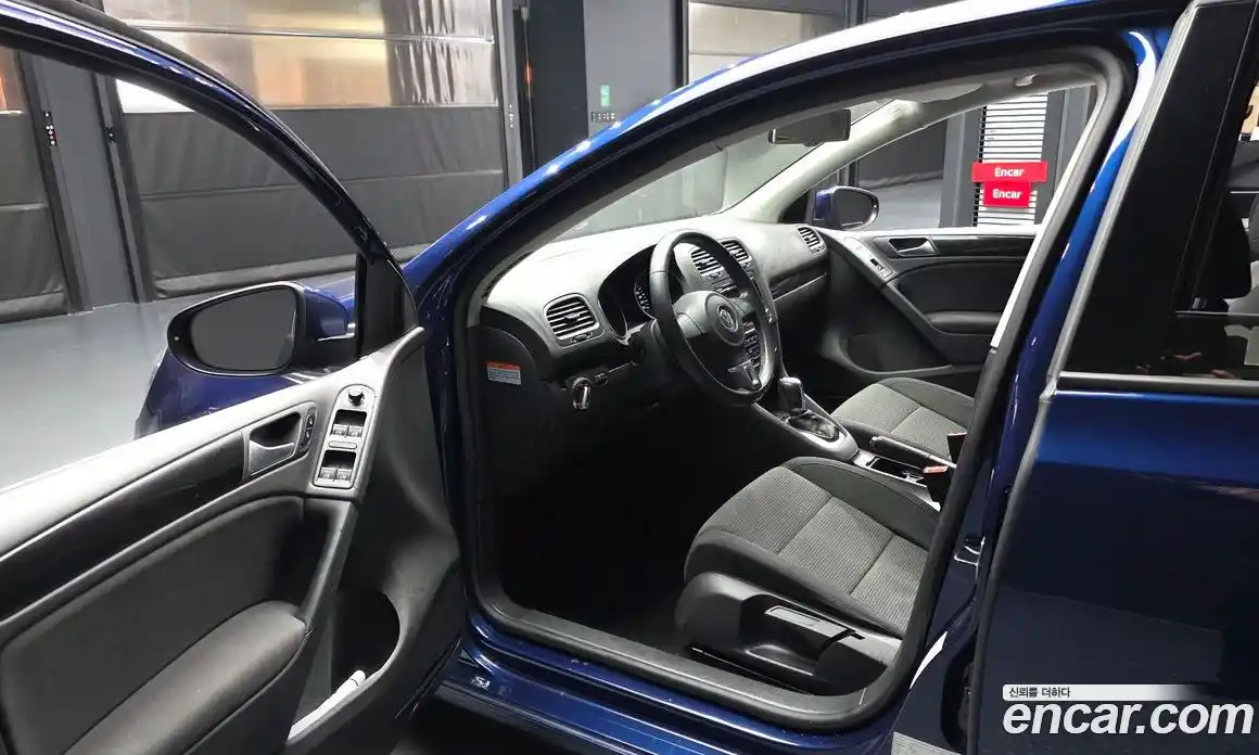 Volkswagen Golf 2012 1.4 гидро в Москве № 862425, фото 10