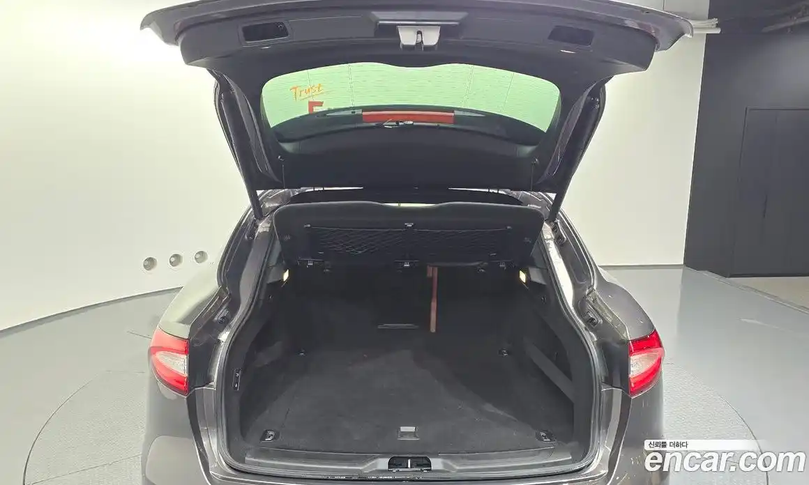 Maserati Levante 2016 3.0 гидро в Москве № 863442, фото 19