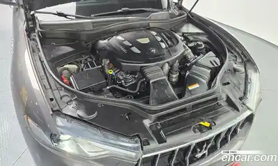 Maserati Levante 2016 3.0 гидро в Москве № 863442, миниатюра 5