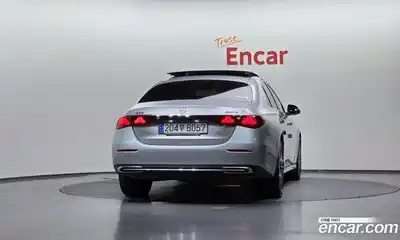 Mercedes-Benz E-Class 2024 3.0 гидро в Москве № 892705, миниатюра 4