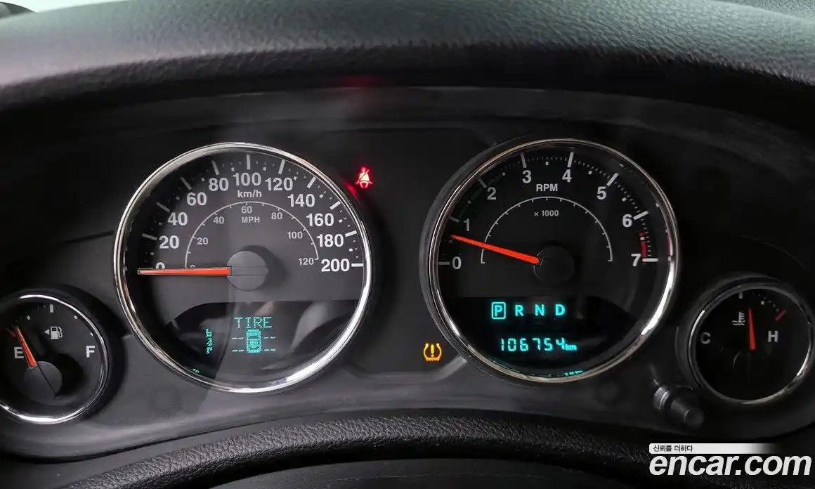 Jeep Wrangler 2016 3.6 гидро в Москве № 896578, фото 8