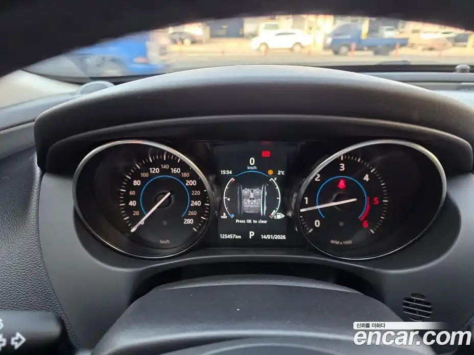 Jaguar XE 2017 2.0 гидро в Москве № 897291, фото 8
