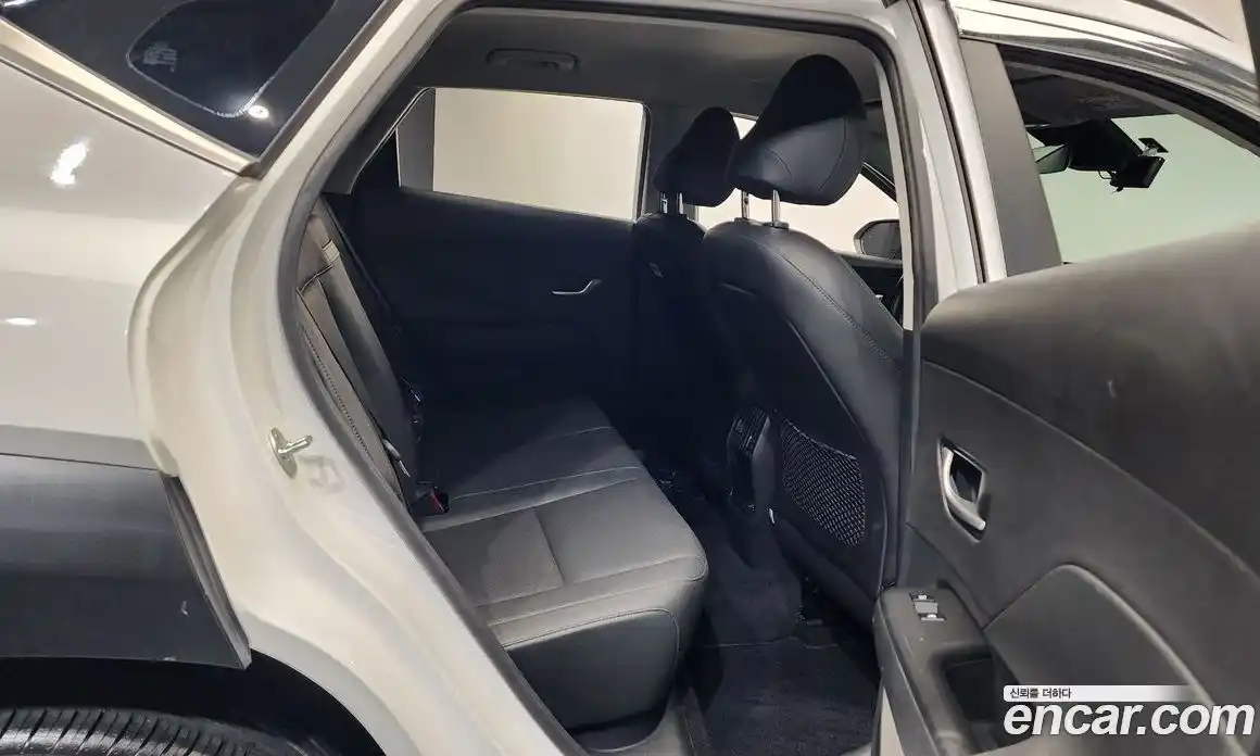 Hyundai Kona 2024 1.6 Автомат в Москве № 927096, фото 12