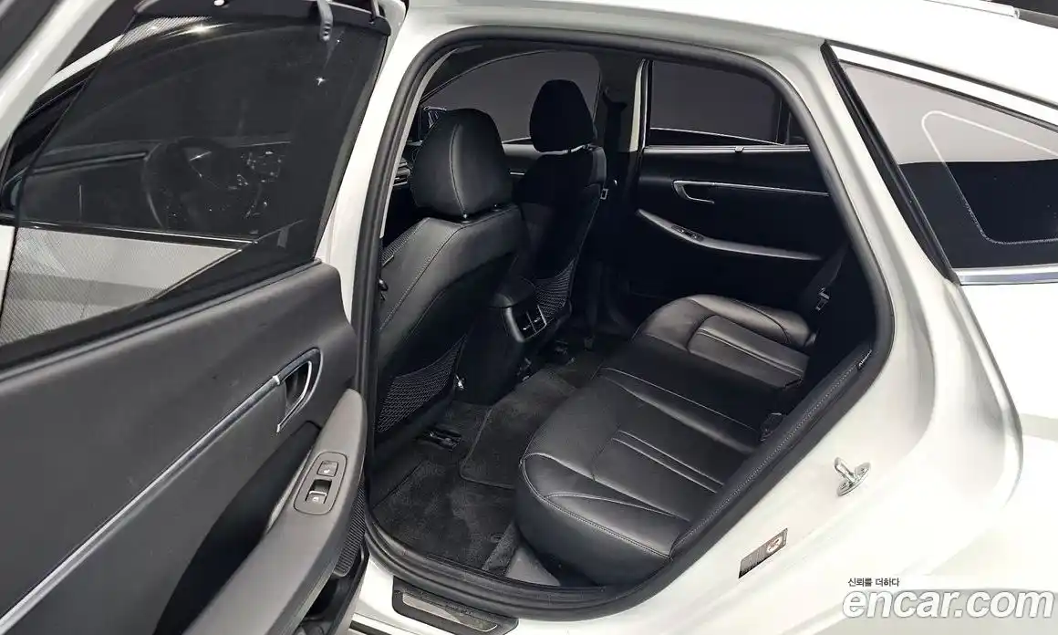 Hyundai Sonata 2020 1.6 гидро в Москве № 927971, фото 12