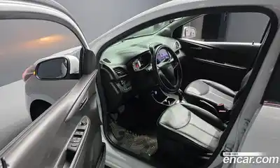 Chevrolet Spark 2016 1.0 Автомат в Москве № 935171, миниатюра 11