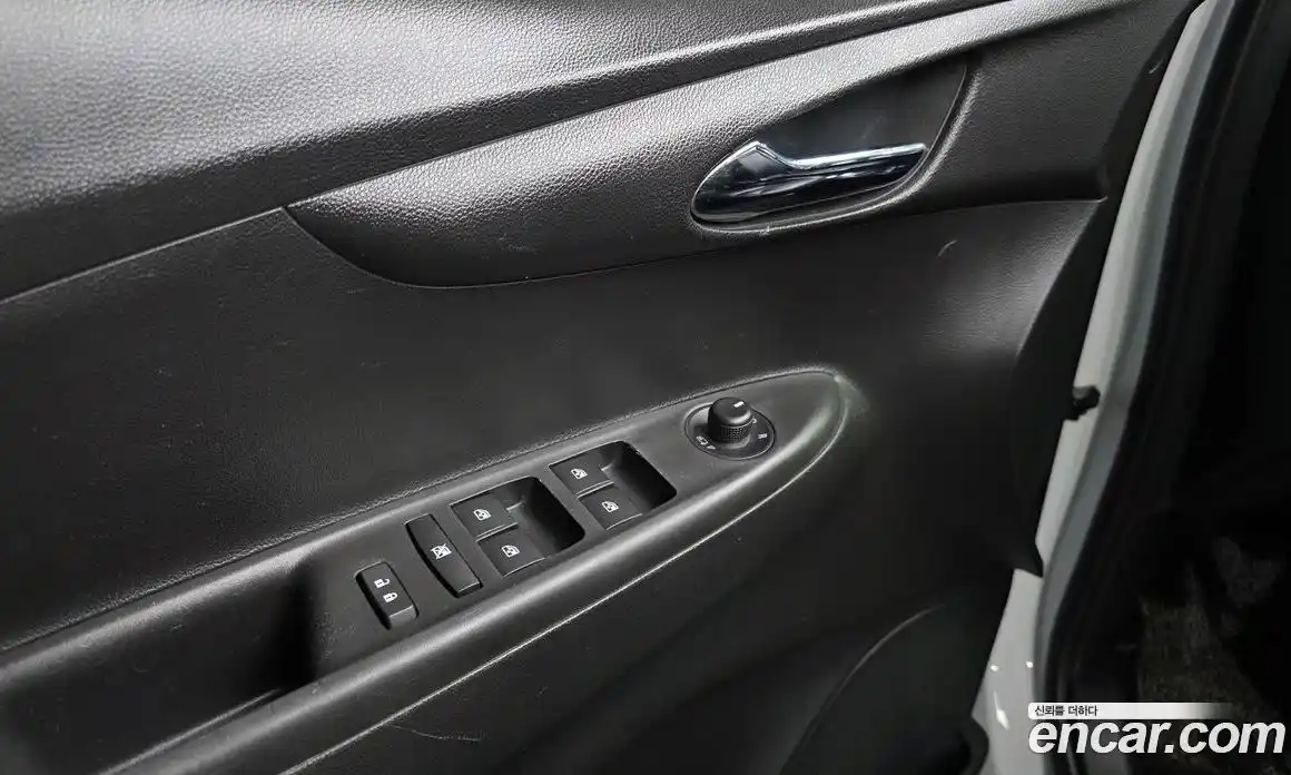 Chevrolet Spark 2016 1.0 Автомат в Москве № 935171, фото 17