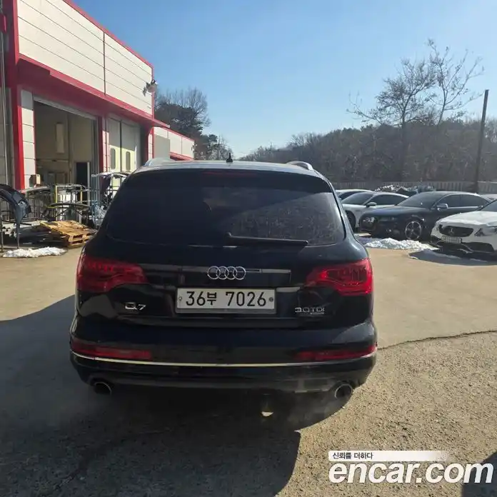 Audi Q7 2013 3.0 гидро в Москве № 971612, фото 5