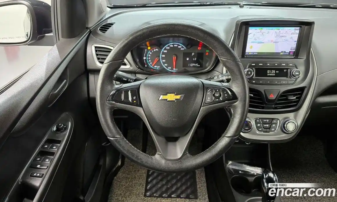 Chevrolet Spark 2018 1.0 Автомат в Москве № 974828, фото 14