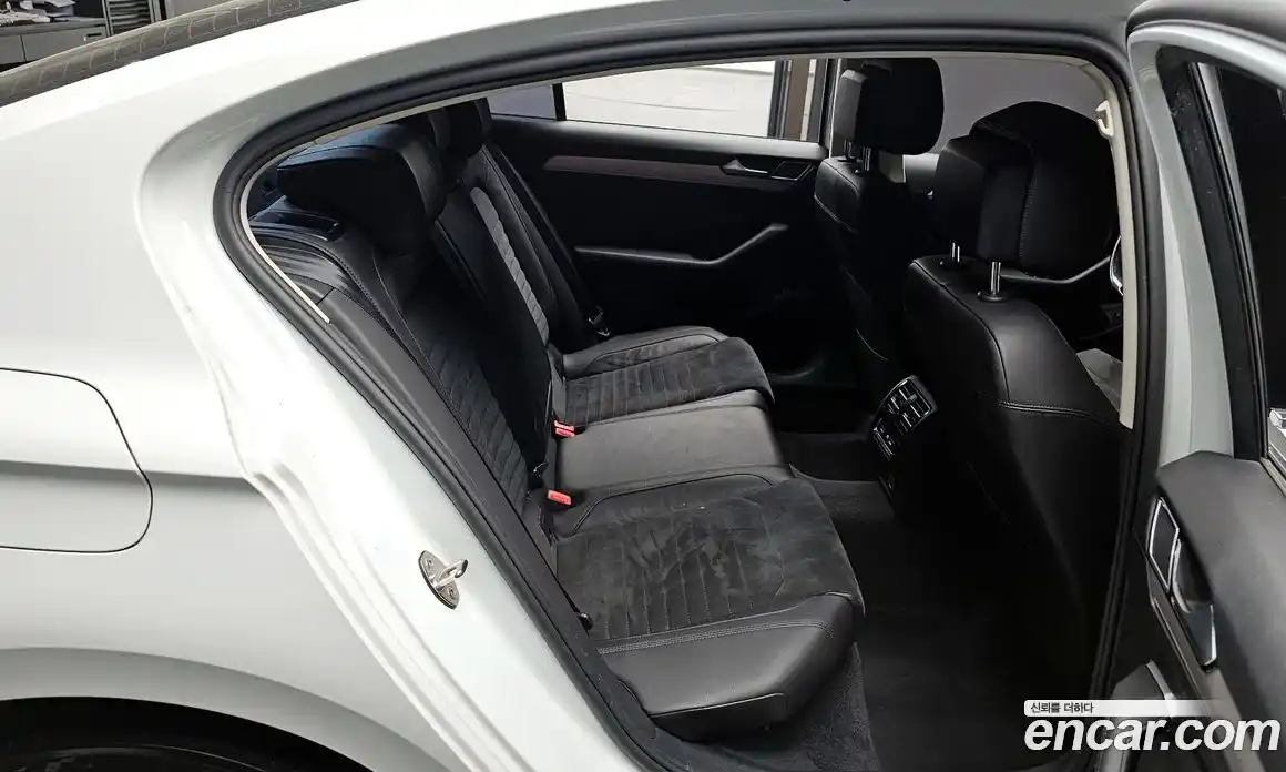 Volkswagen Passat 2018 2.0 гидро в Москве № 976080, фото 11