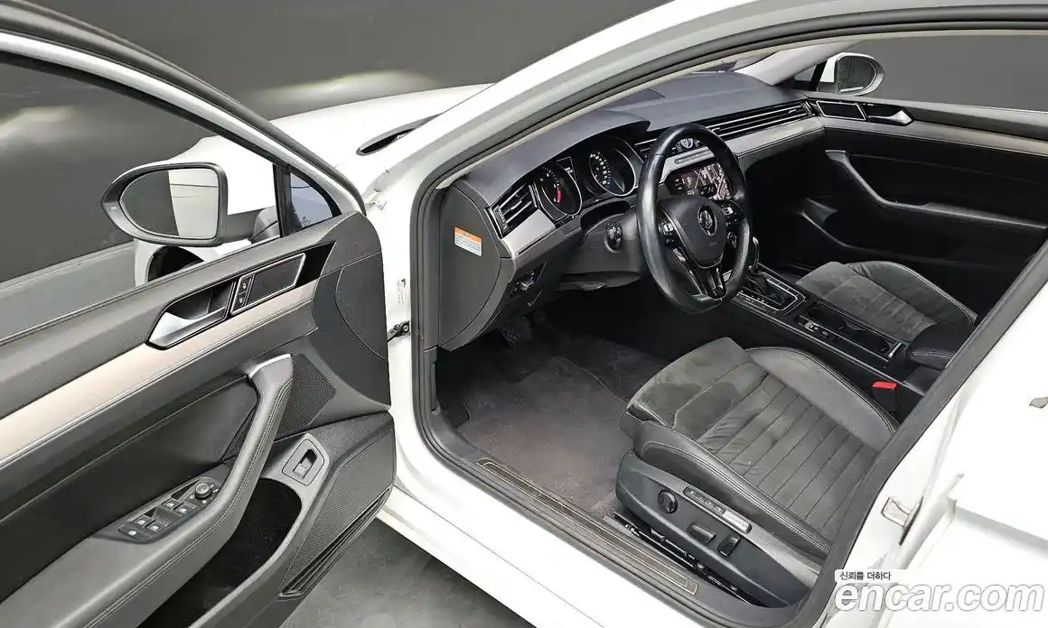 Volkswagen Passat 2018 2.0 гидро в Москве № 976080, фото 12