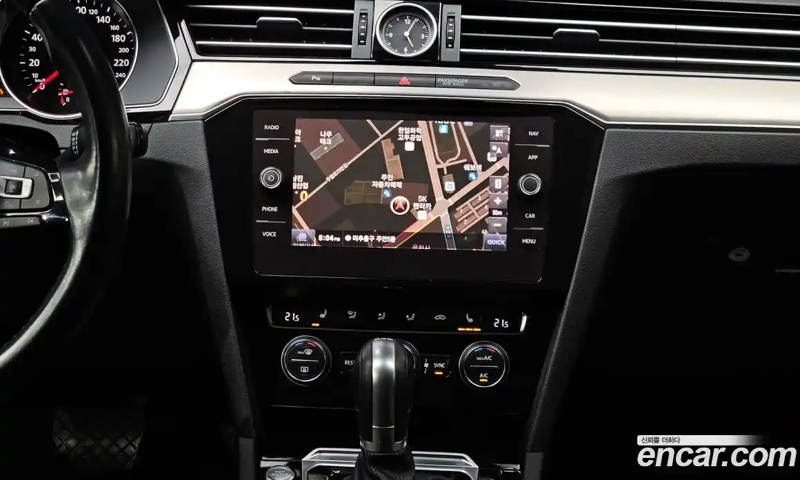 Volkswagen Passat 2018 2.0 гидро в Москве № 976080, фото 14