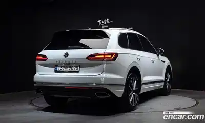 Volkswagen Touareg 2020 3.0 гидро в Москве № 976115, миниатюра 2
