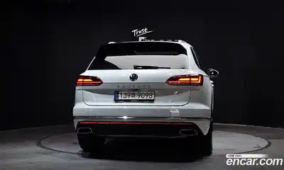 Volkswagen Touareg 2020 3.0 гидро в Москве № 976115, миниатюра 4