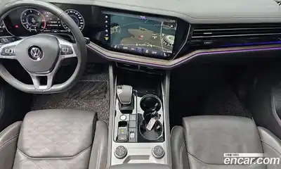 Volkswagen Touareg 2020 3.0 гидро в Москве № 976115, миниатюра 7