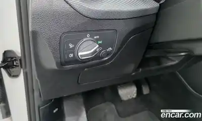 Audi Q2 2023 2.0 гидро в Москве № 1001882, миниатюра 11
