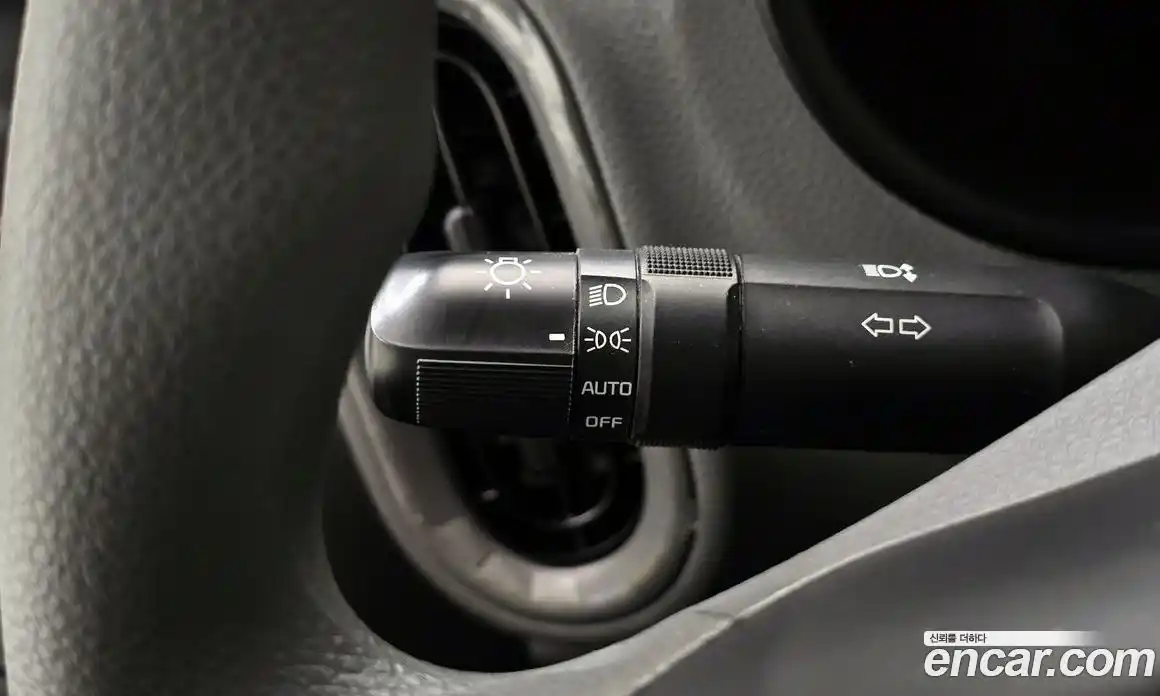 Kia Morning 2021 1.0 Автомат в Москве № 1002960, фото 16