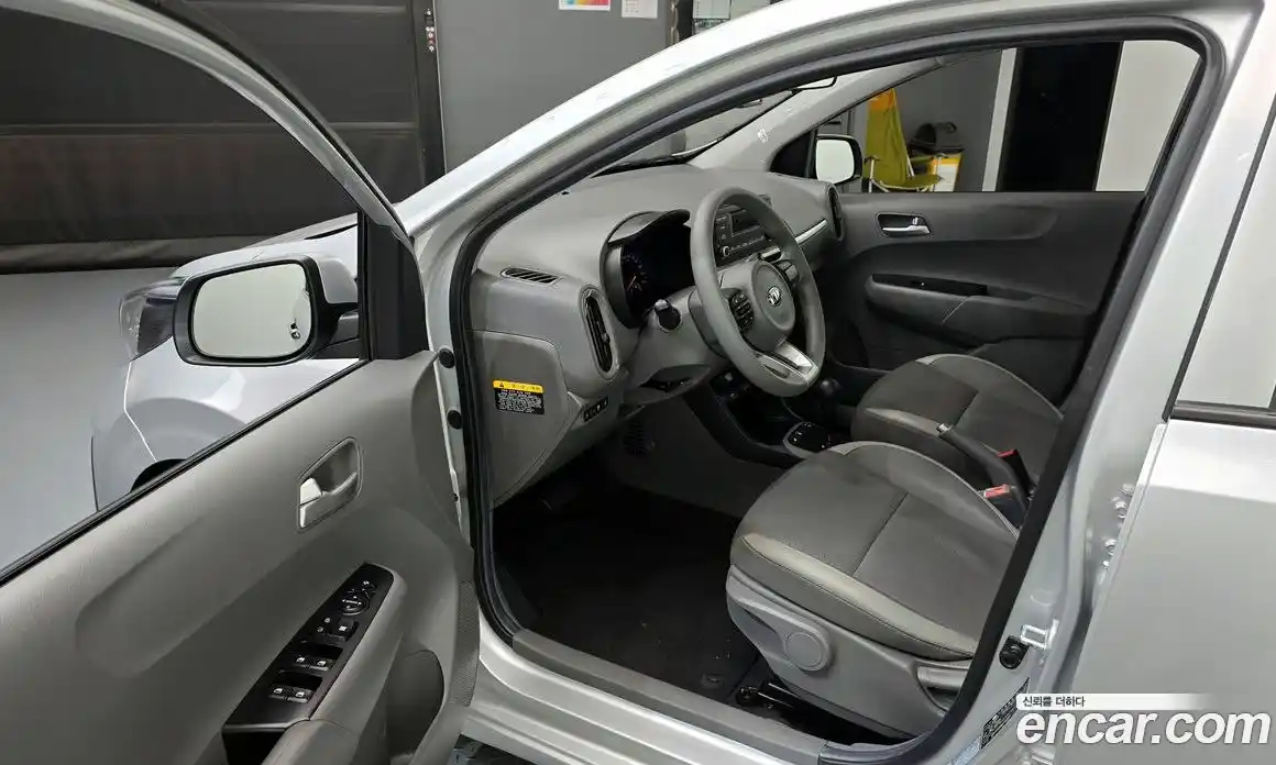 Kia Morning 2021 1.0 Автомат в Москве № 1002960, фото 10