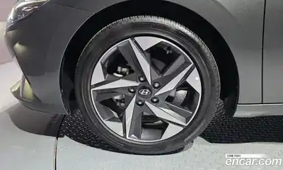 Hyundai Avante 2021 1.6 Автомат в Москве № 1008312, миниатюра 5