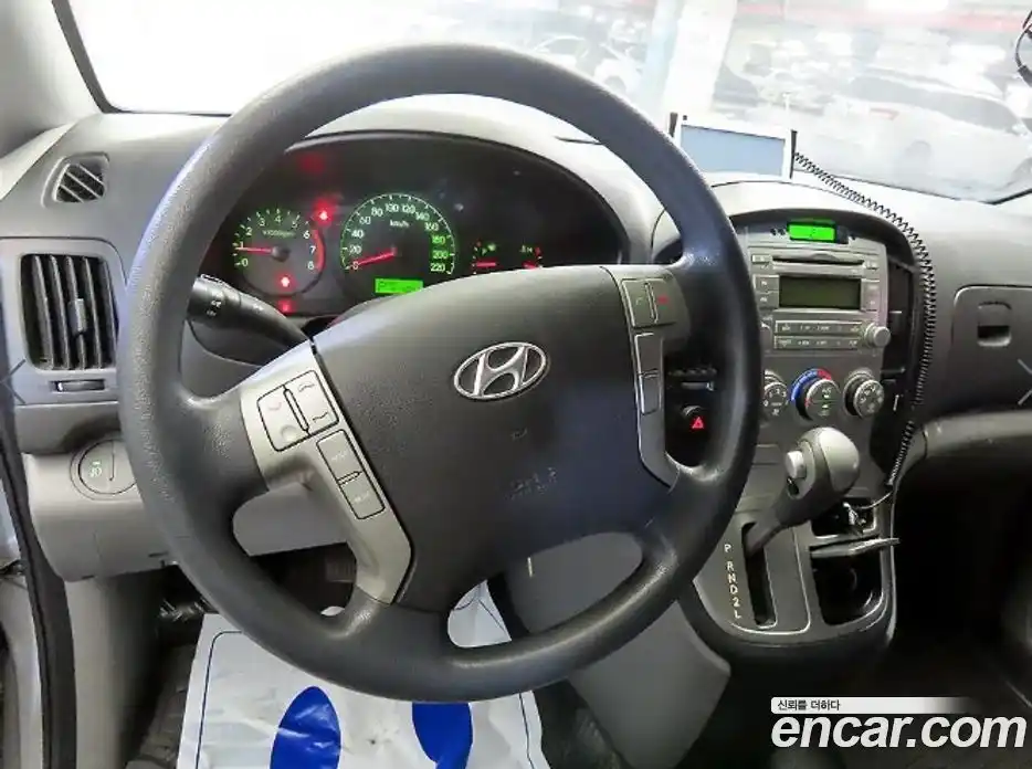 Hyundai Starex 2014 2.4 Автомат в Москве № 1008860, фото 8