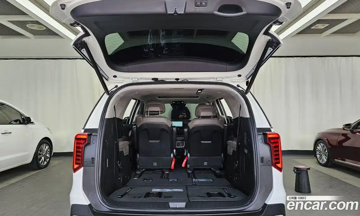 Kia Canival 2025 1.6 Автомат в Москве № 1009341, фото 19