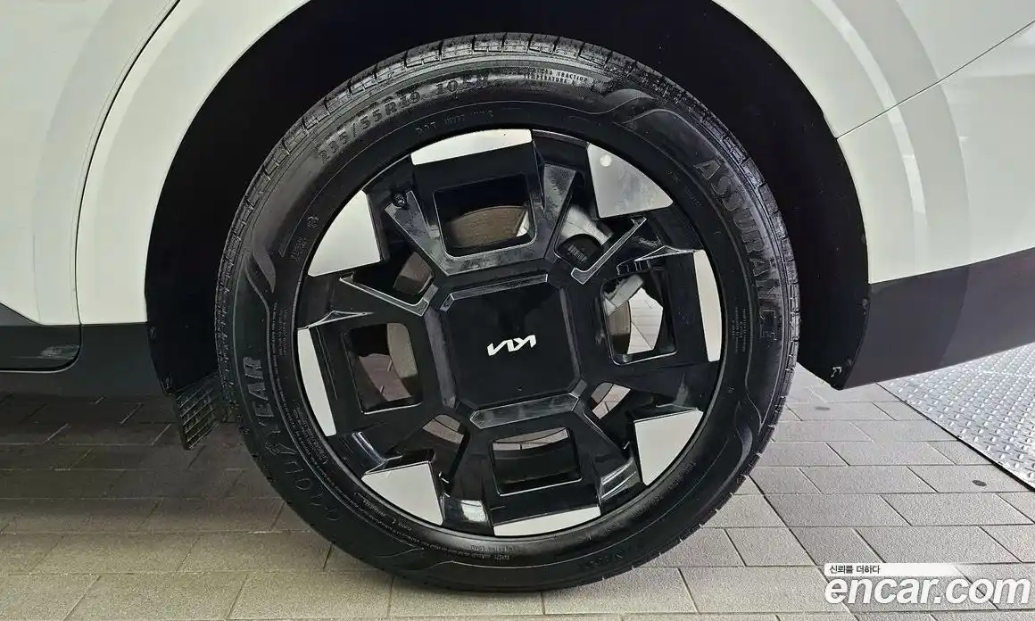 Kia Canival 2025 1.6 Автомат в Москве № 1009341, фото 20