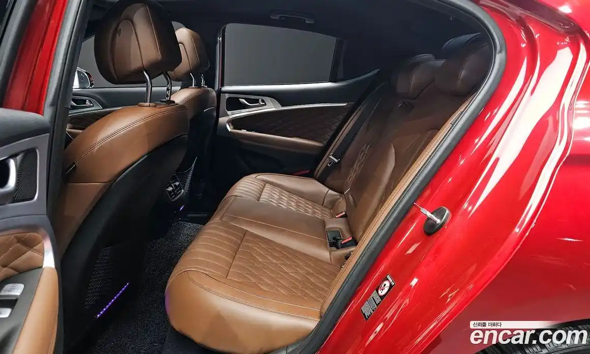 Genesis G70 2019 2.0 Автомат в Москве № 1010063, фото 12