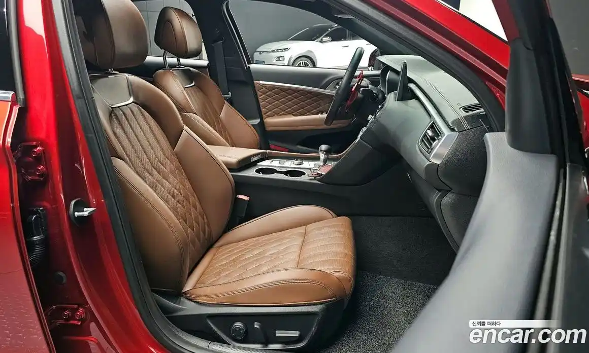 Genesis G70 2019 2.0 Автомат в Москве № 1010063, фото 10