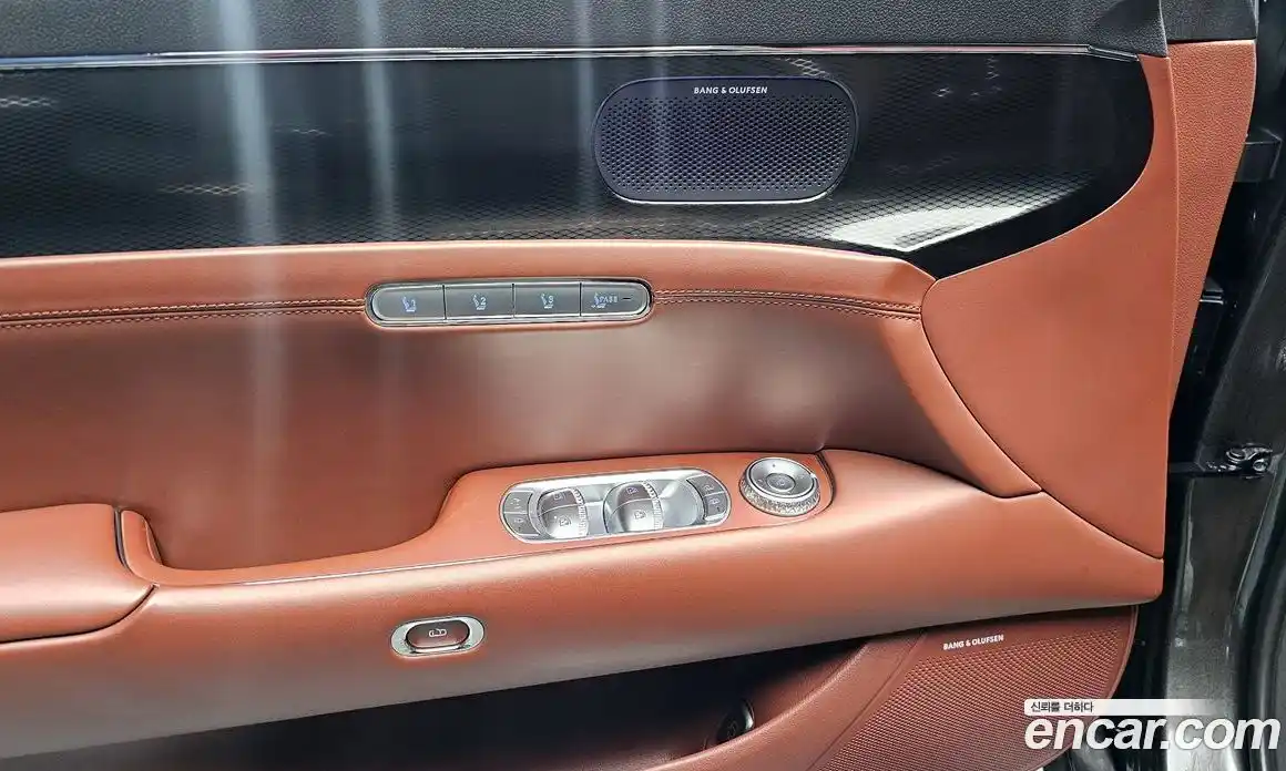 Genesis G90 2022 3.5 Автомат в Москве № 1010255, фото 16