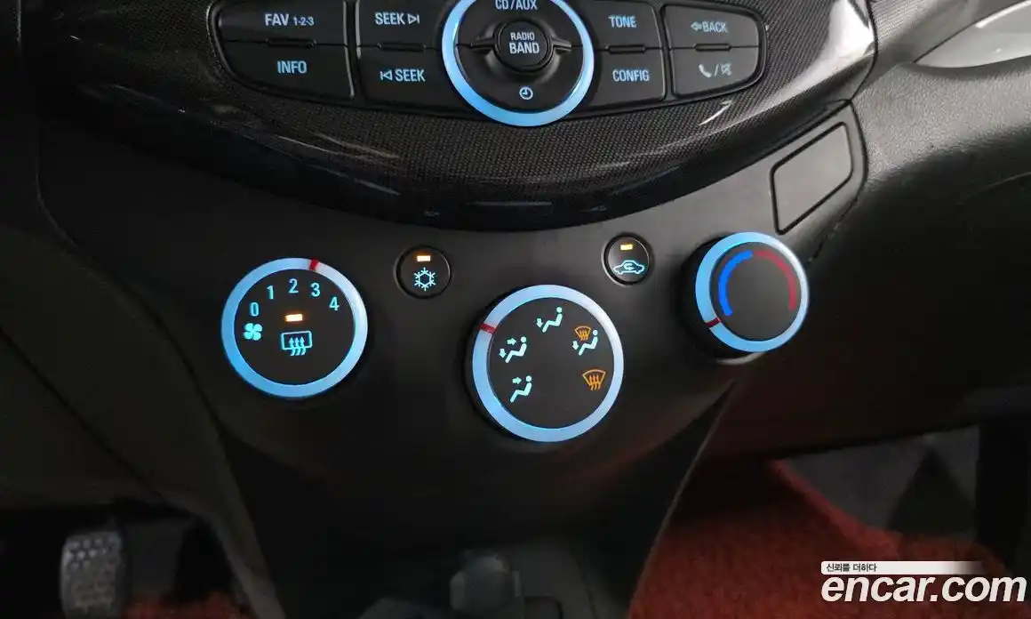 Chevrolet Spark 2014 1.0 Механическая в Москве № 1012594, фото 17