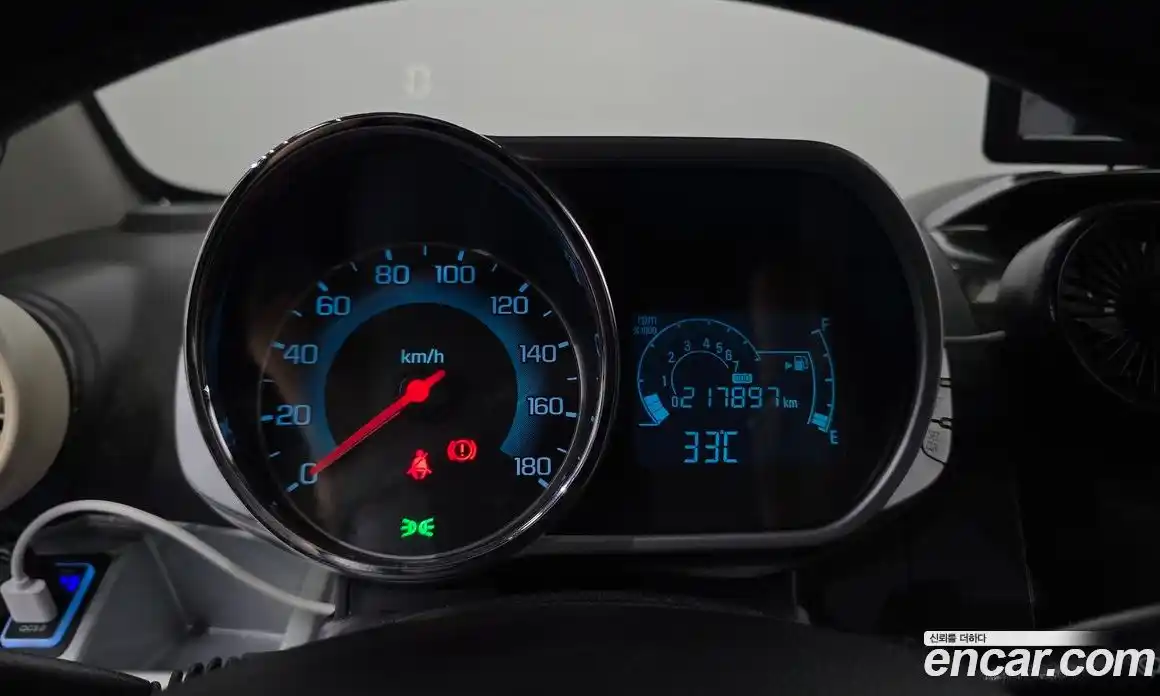 Chevrolet Spark 2014 1.0 Механическая в Москве № 1012594, фото 8