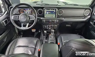 Jeep Wrangler 2018 2.0 гидро в Москве № 1015080, миниатюра 7