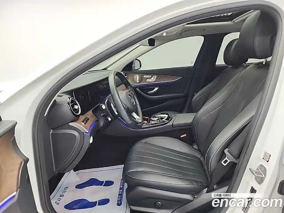 Mercedes-Benz E-Class 2018 2.0 гидро в Москве № 141920, фото 11