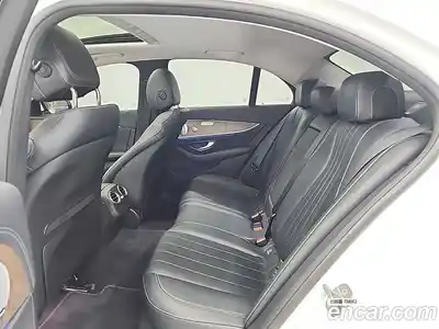 Mercedes-Benz E-Class 2018 2.0 гидро в Москве № 141920, миниатюра 12