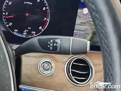 Mercedes-Benz E-Class 2018 2.0 гидро в Москве № 141920, миниатюра 8