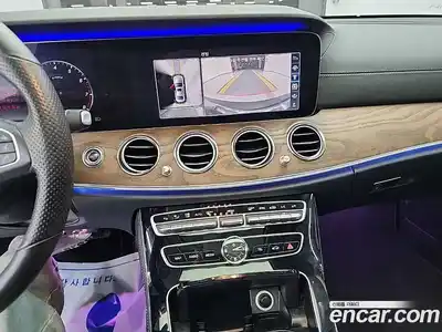 Mercedes-Benz E-Class 2018 2.0 гидро в Москве № 141920, миниатюра 10