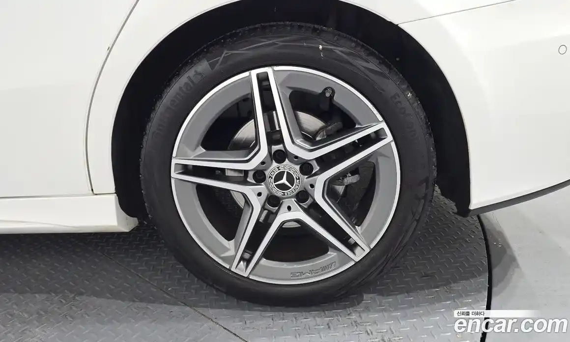 Mercedes-Benz A-Class 2020 2.0 гидро в Москве № 142150, фото 5