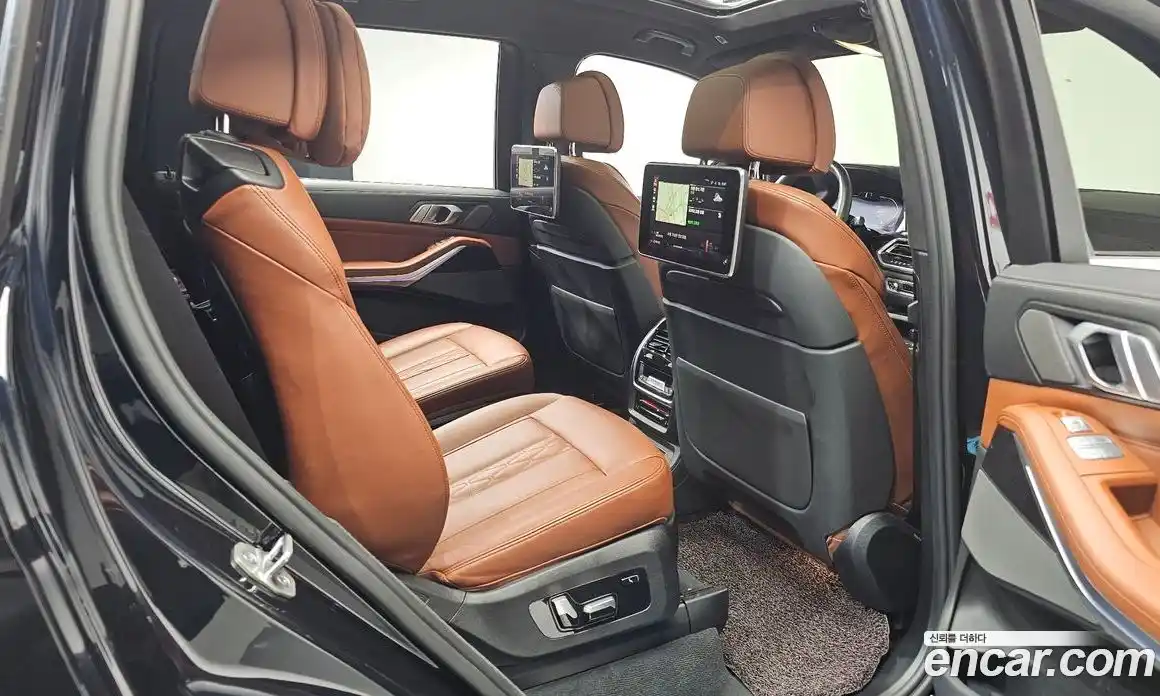 BMW X7 2020 3.0 гидро в Москве № 157467, фото 12