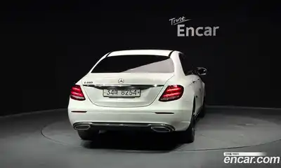 Mercedes-Benz E-Class 2018 2.0 гидро в Москве № 161852, миниатюра 4