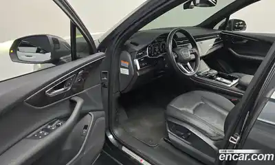 Audi Q7 2022 3.0 гидро в Москве № 162958, миниатюра 11