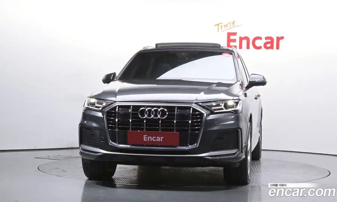 Audi Q7 2022 3.0 гидро в Москве № 162958, фото 3
