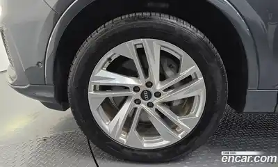 Audi Q7 2022 3.0 гидро в Москве № 162958, миниатюра 5