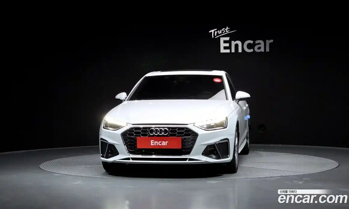Audi A4 2021 2.0 гидро в Москве № 163041, фото 3