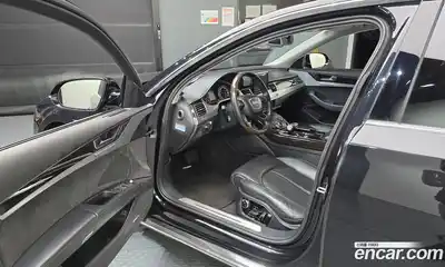 Audi A8 2015 4.0 гидро в Москве № 163752, миниатюра 10
