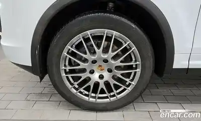 Porsche Cayenne 2015 3.0 гидро в Москве № 164961, миниатюра 5