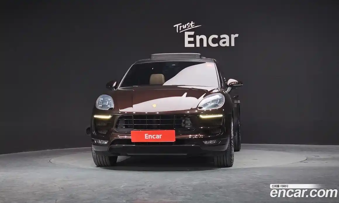 Porsche Macan 2017 3.0 гидро в Москве № 165467, фото 3